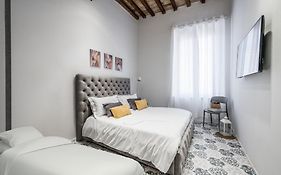 Emilia Suite Palace